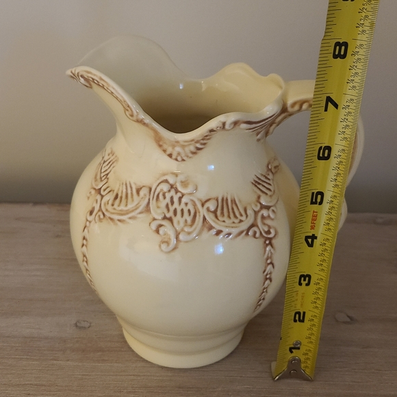 🔥Vintage Arnels 1975 Ceramic Pitcher - Picture 12 of 12
